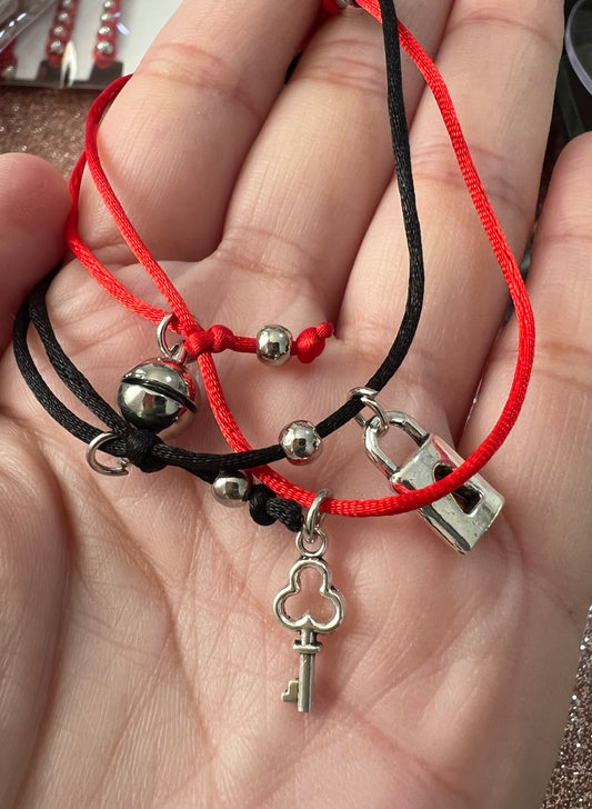 Set de 2 Pulseras Pareja con Imán